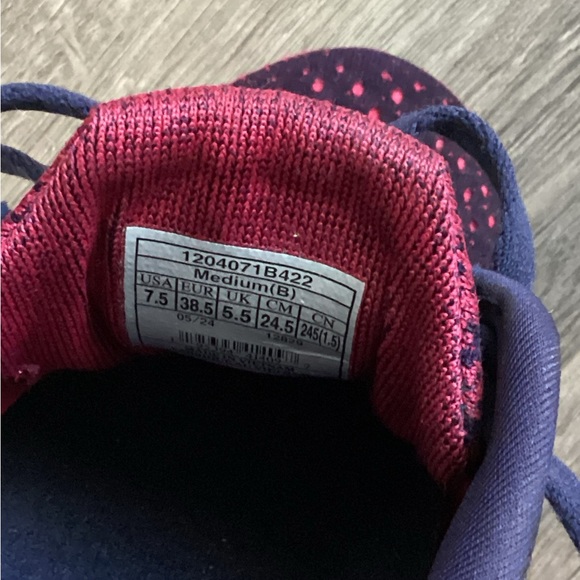 Brooks Ghost women’s size 7.5 - Picture 5 of 5